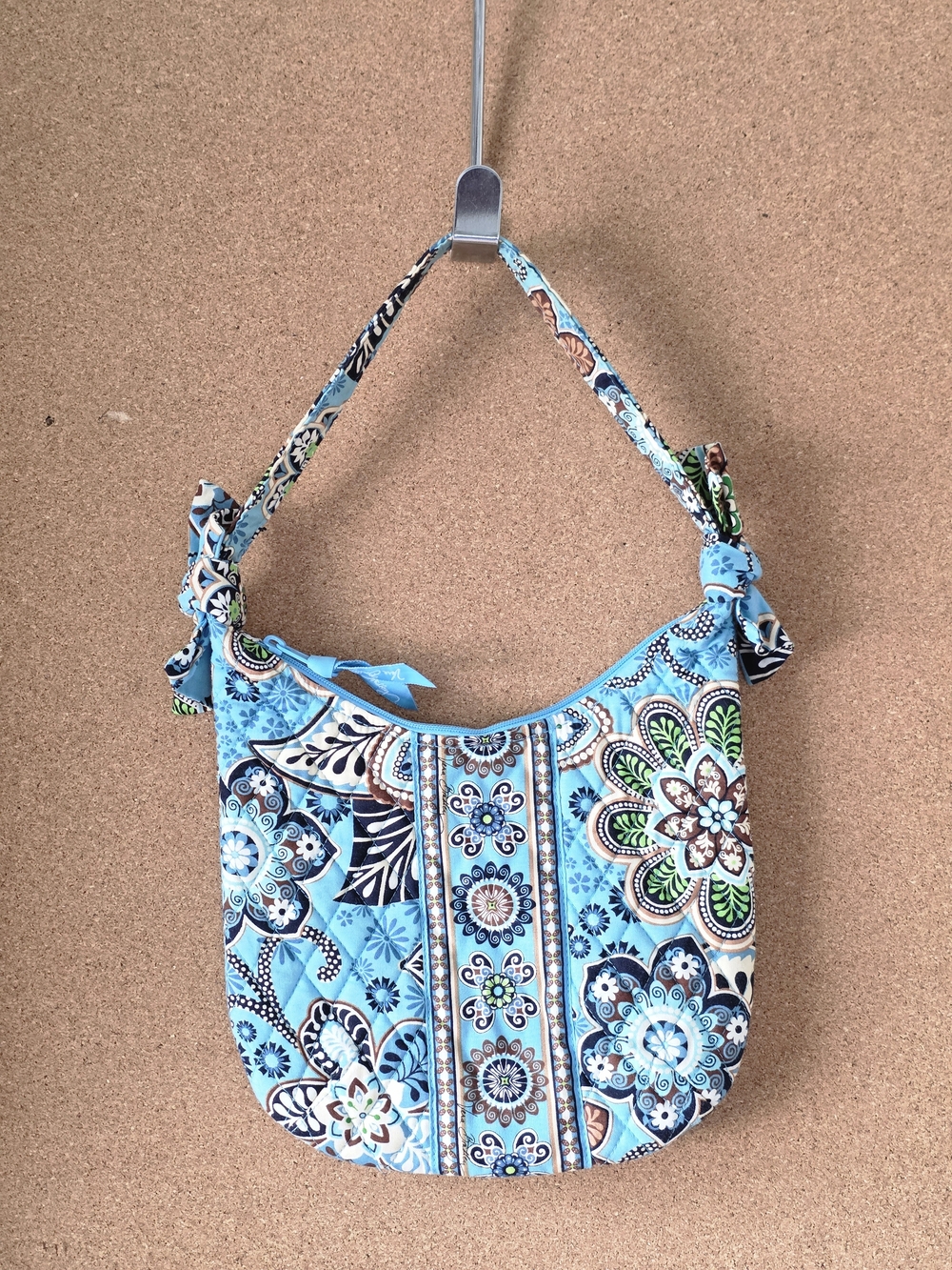 Vera Bradley Y2K Floral Quilted Shoulder Bag  Retired Print Hobo